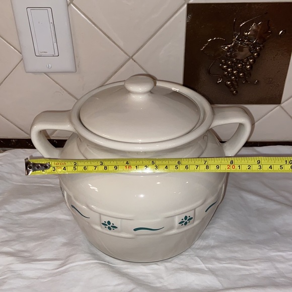 Like new Longaberger Pottery Woven Traditions Cookie Jar - Picture 9 of 10